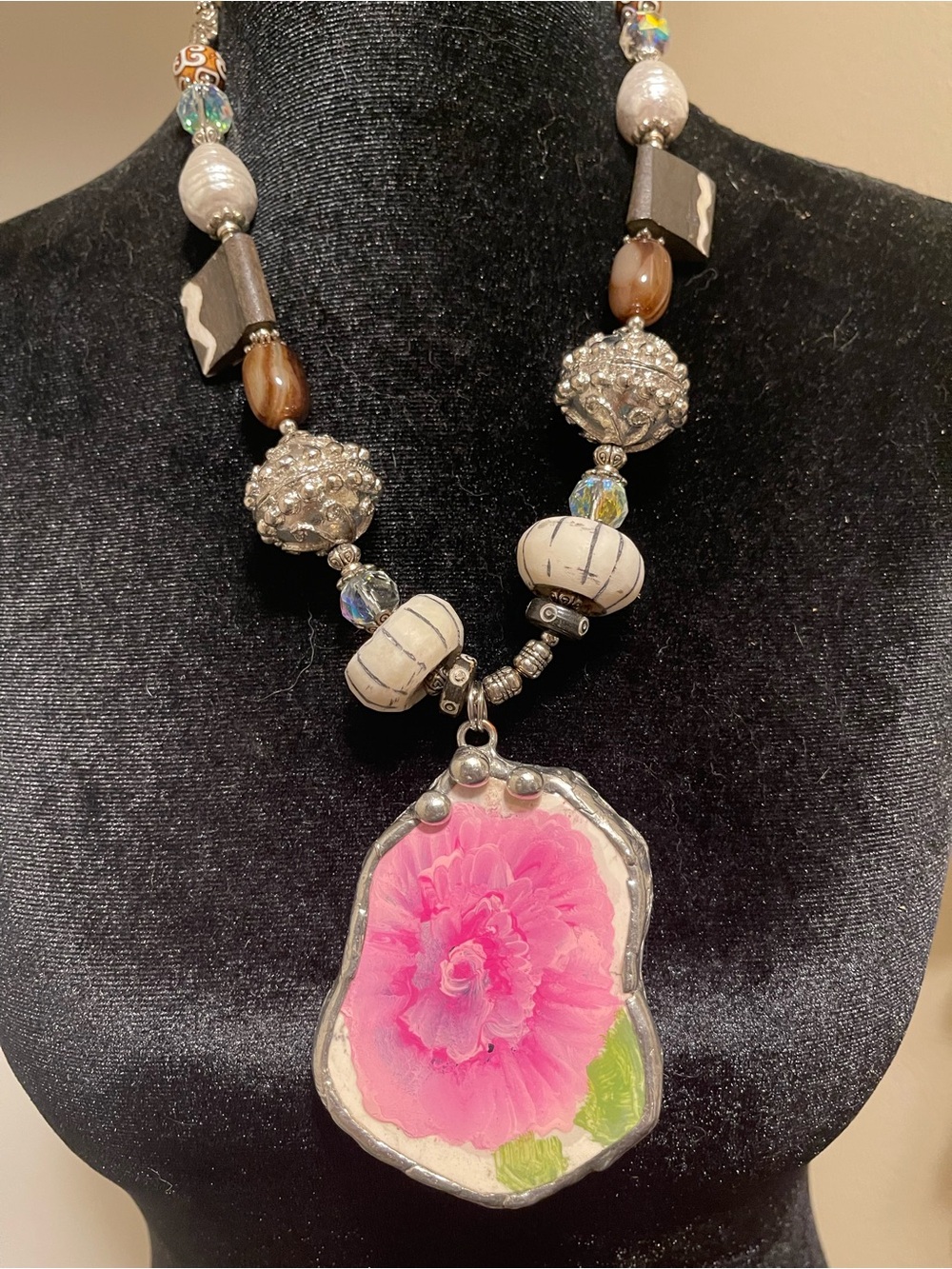 Handcrafted Pink Floral Pendant Beaded Necklace - Women Jewelry